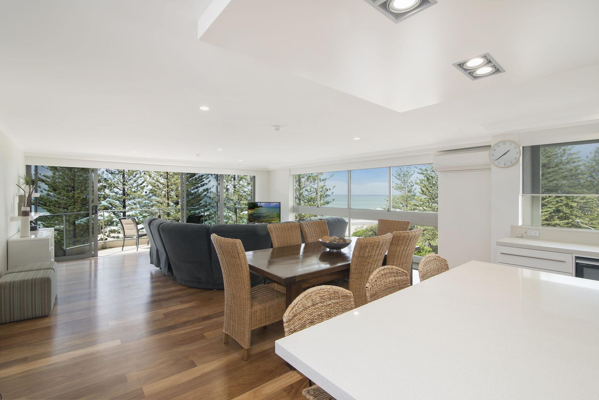 Solnamara Beachfront Apartments Голд-Кост Экстерьер фото
